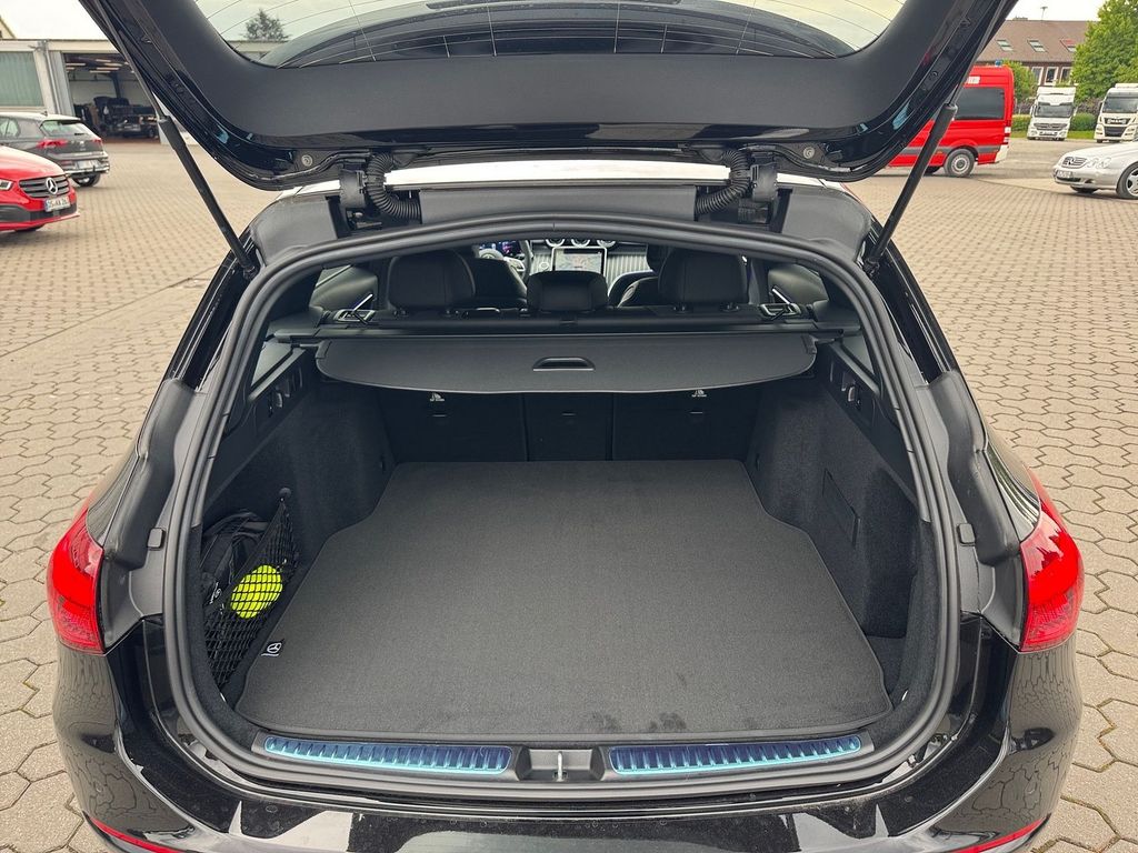 Mercedes-Benz C 200 2025