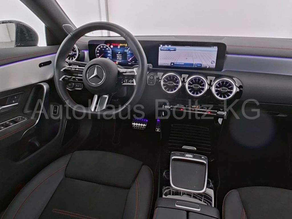 Mercedes-Benz CLA 200 2024