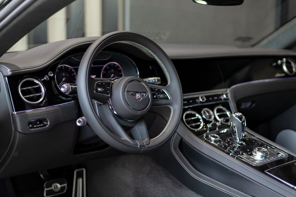 Bentley Continental GT 2024