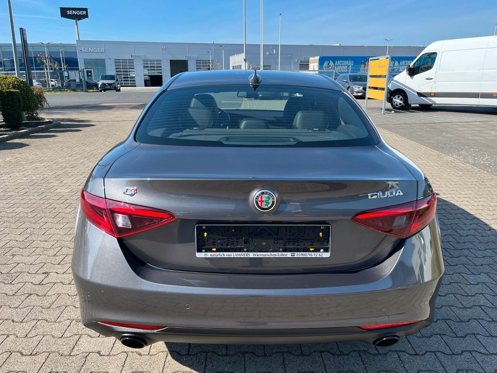 Alfa Romeo Giulia 2024