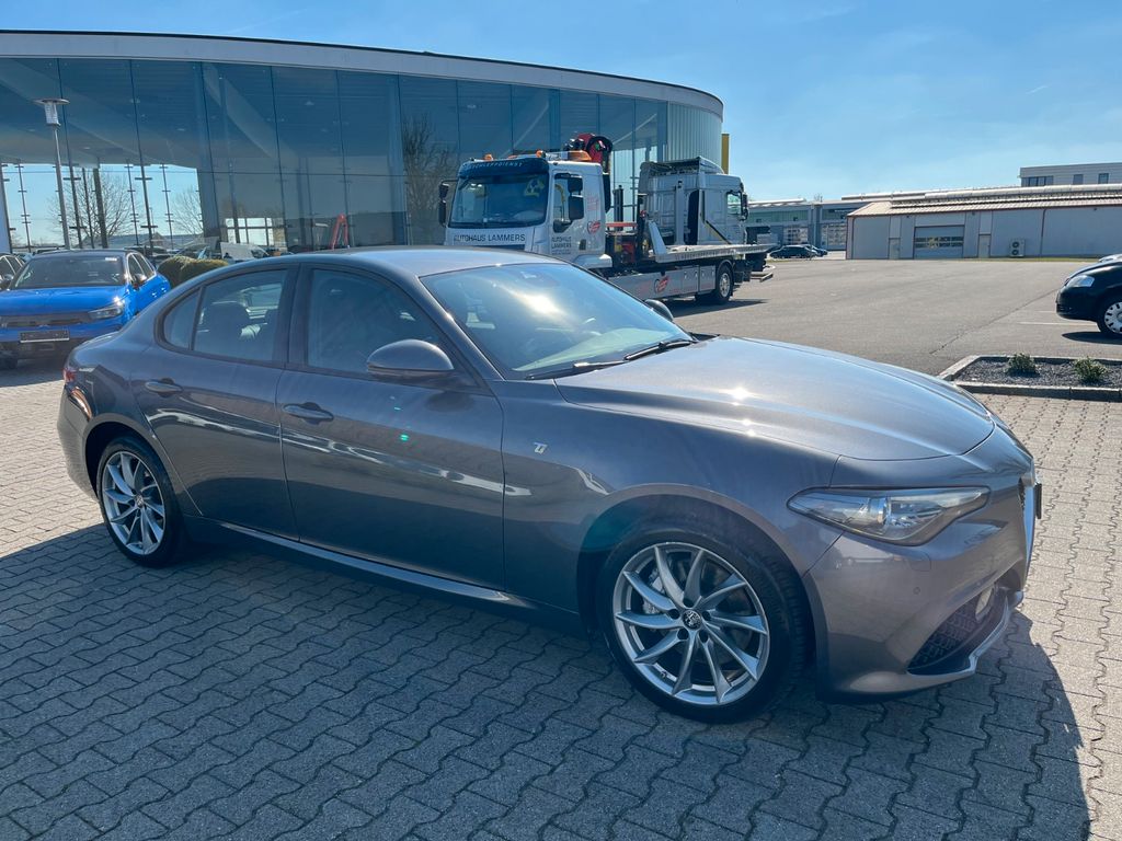 Alfa Romeo Giulia 2024