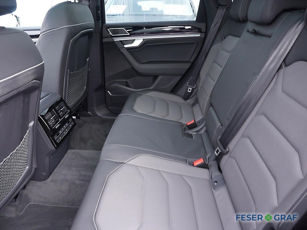 Volkswagen Touareg 2025