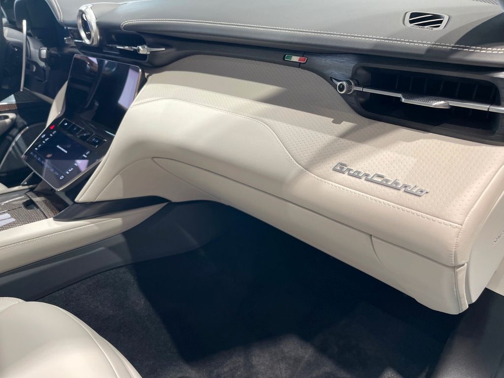 Maserati GranCabrio