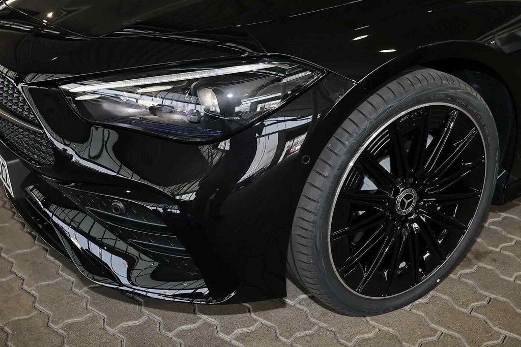 Mercedes-Benz CLE 220 2025