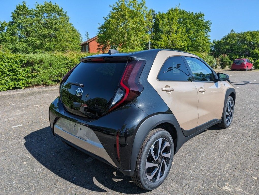 Toyota Aygo (X)