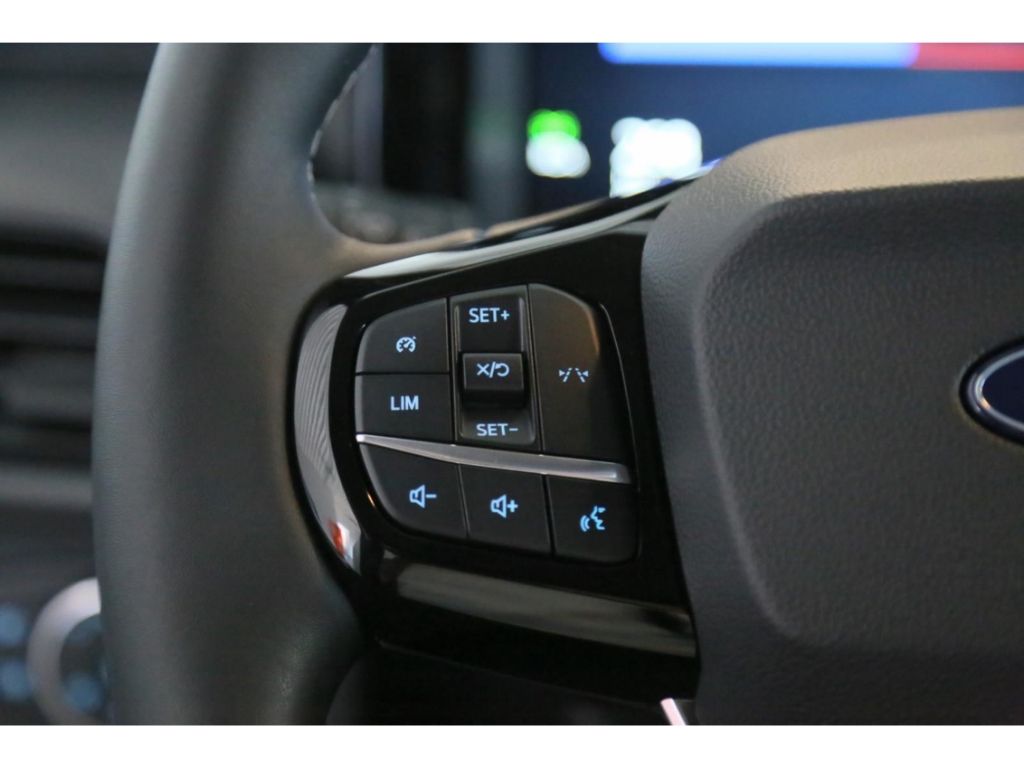 Ford Transit Courier 2025