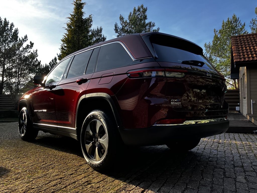 Jeep Grand Cherokee 2022