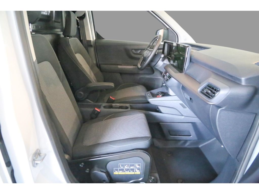 Ford Transit Courier 2025