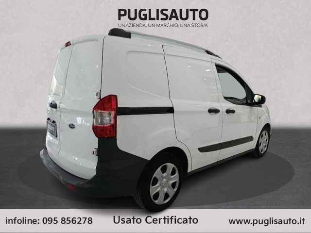 Ford Transit Courier 2023