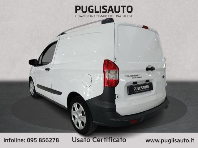 Ford Transit Courier 2023