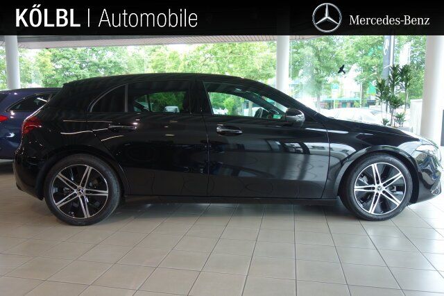 Mercedes-Benz A 220 2024