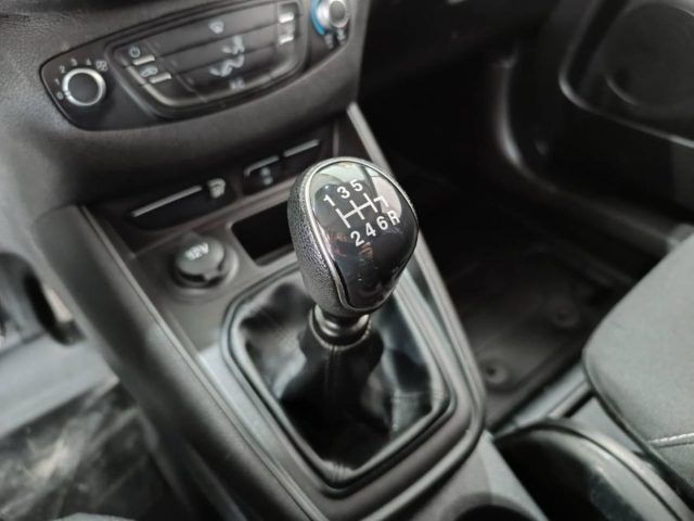 Ford Transit Courier 2023