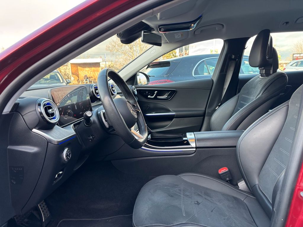 Mercedes-Benz C 300 2024