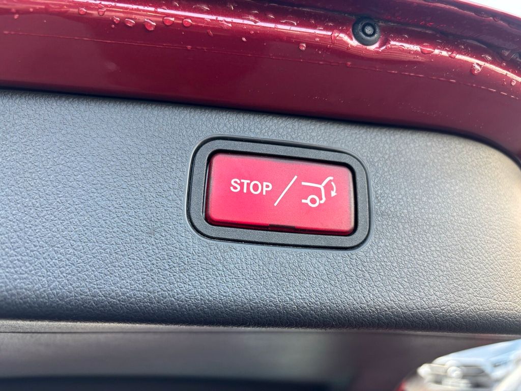 Mercedes-Benz C 300 2024