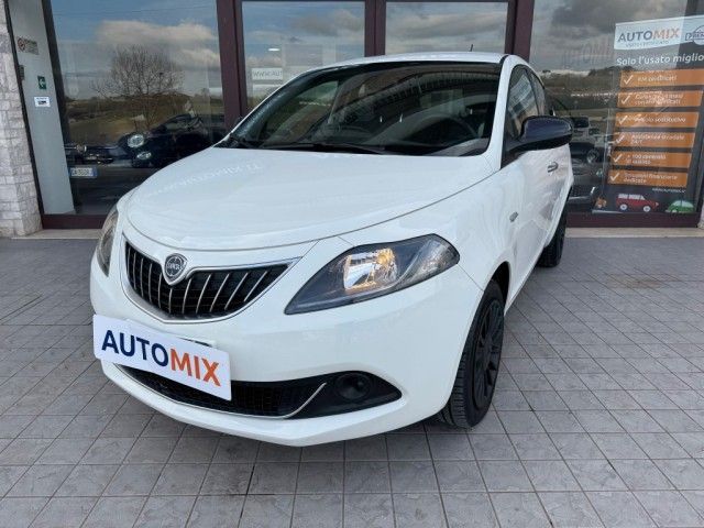 Lancia Ypsilon 2022