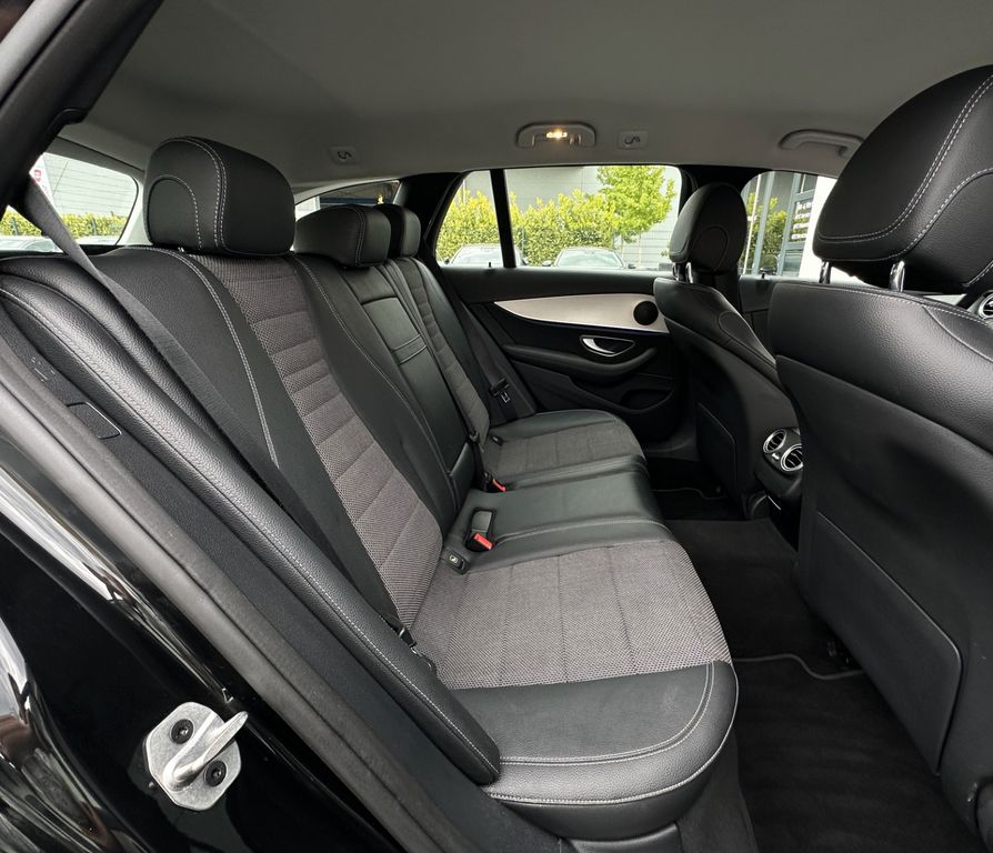 Mercedes-Benz E 300 2021