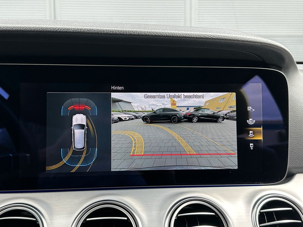 Mercedes-Benz E 300 2021