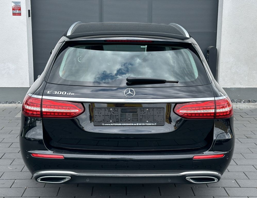 Mercedes-Benz E 300 2021