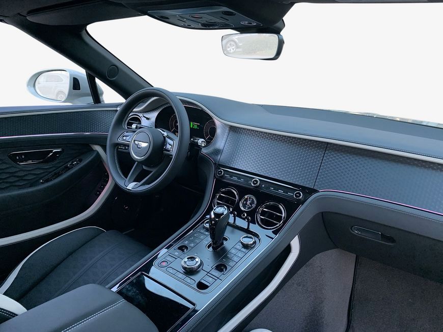 Bentley Continental GTC 2025