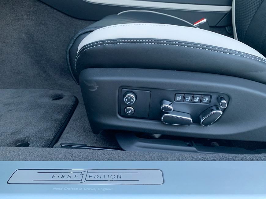 Bentley Continental GTC 2025