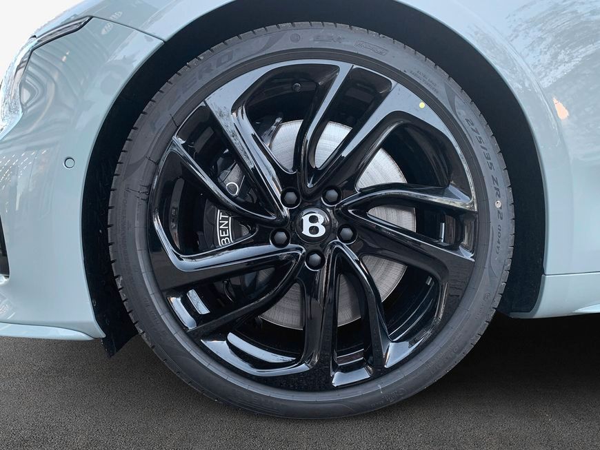 Bentley Continental GTC 2025