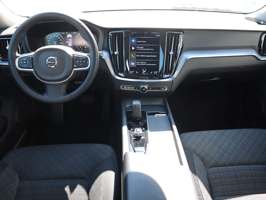 Volvo V60 2021