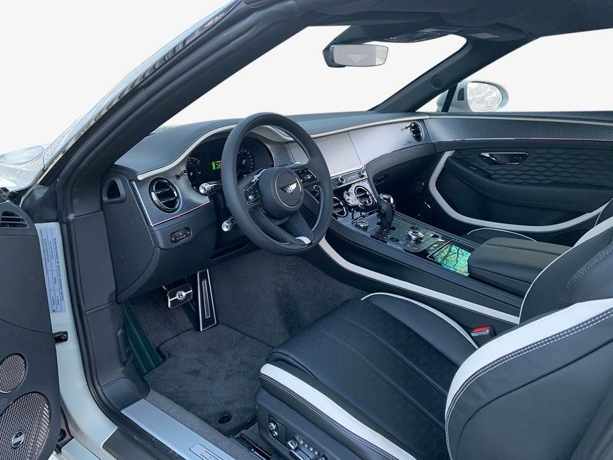 Bentley Continental GTC 2025