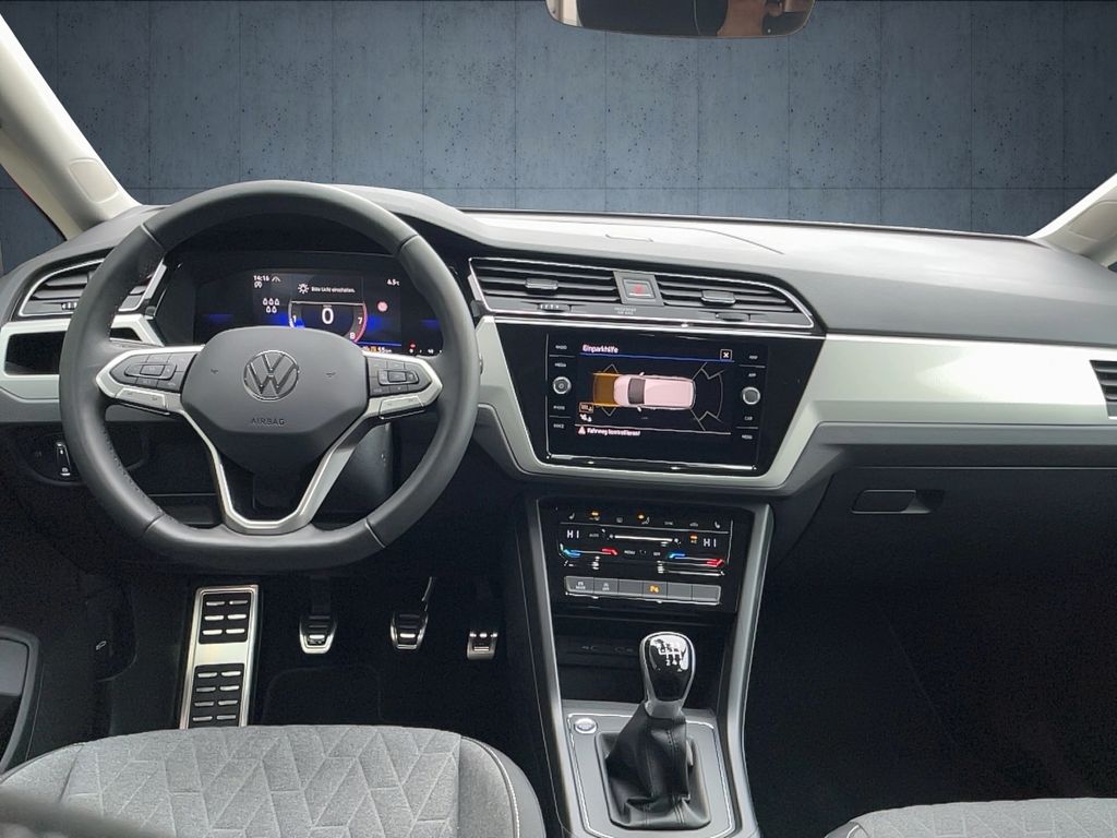 Volkswagen Touran 2024