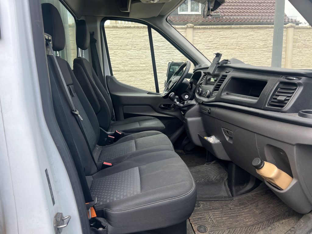 Ford Transit 2021