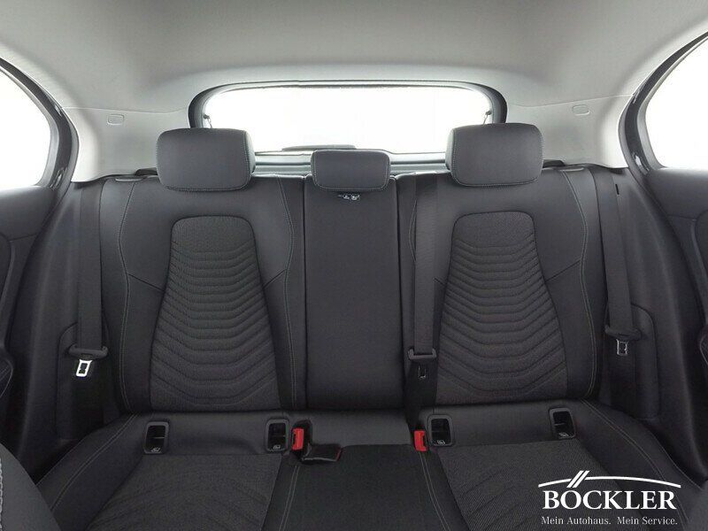 Mercedes-Benz A 180 2023