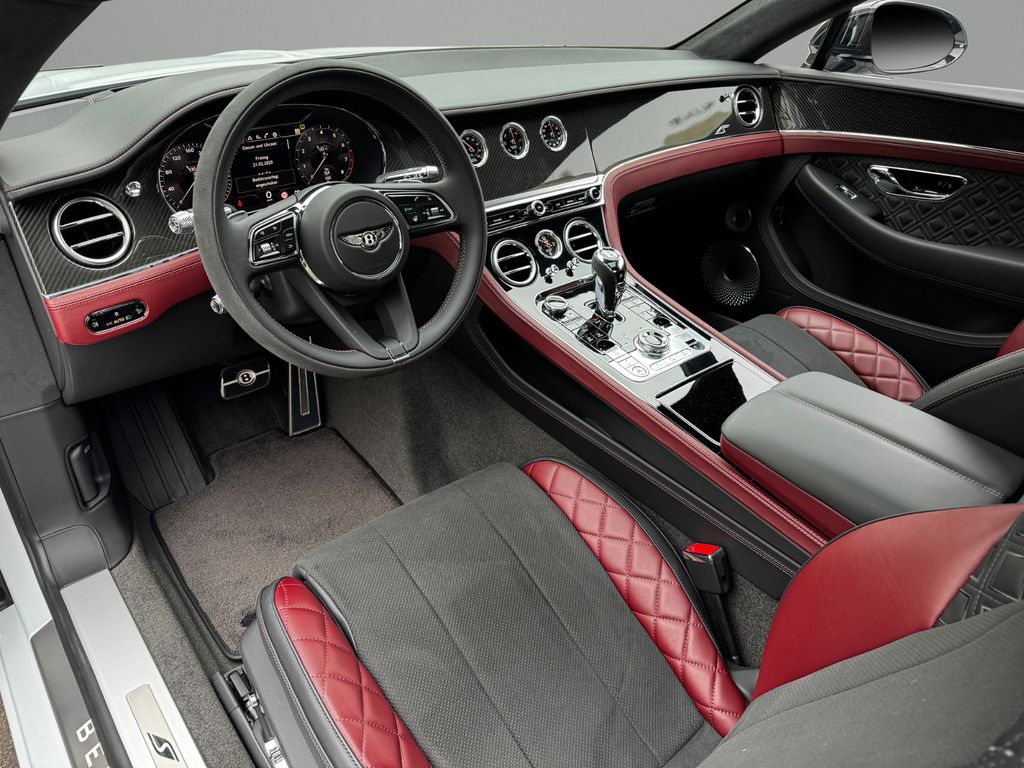 Bentley Continental GT 2024