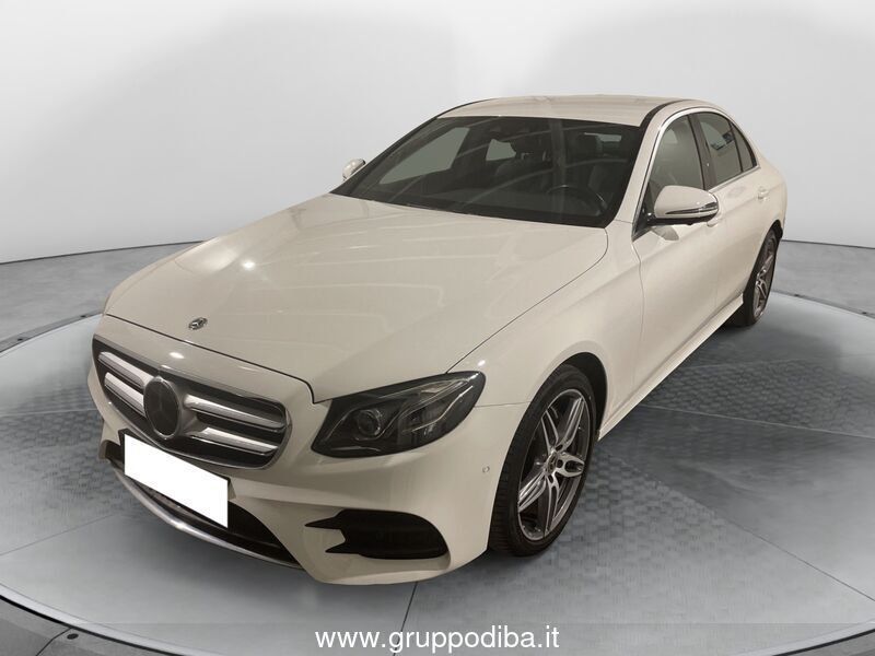 Mercedes-Benz E 220 2021