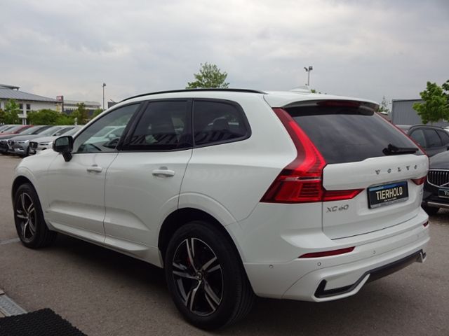 Volvo XC60 2022