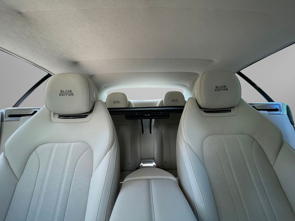 Bentley Continental GTC 2025