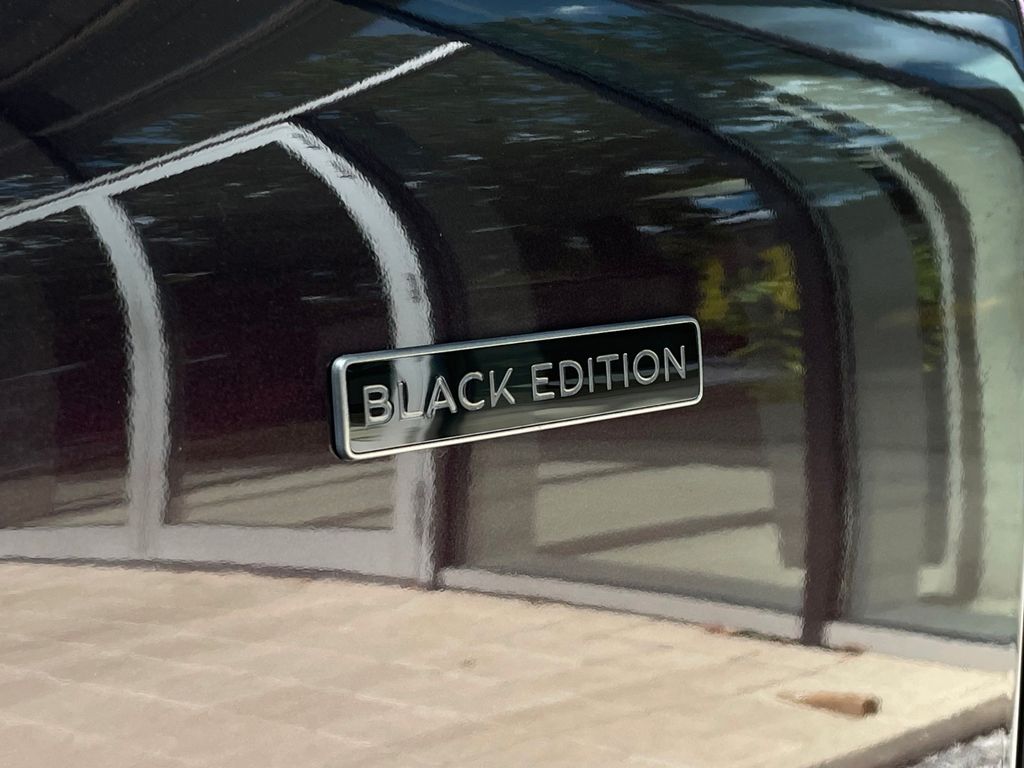 Bentley Continental GTC 2025