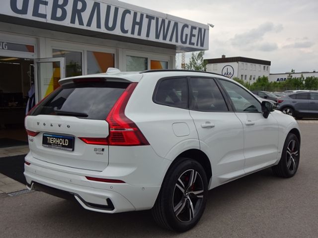 Volvo XC60 2022