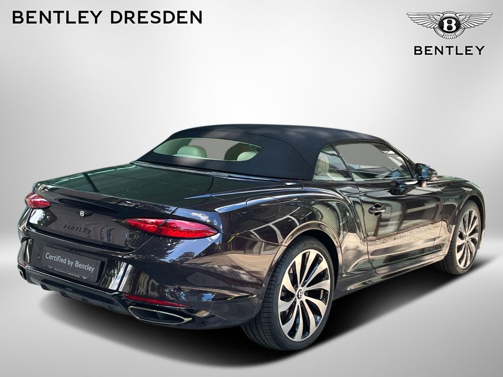 Bentley Continental GTC 2025