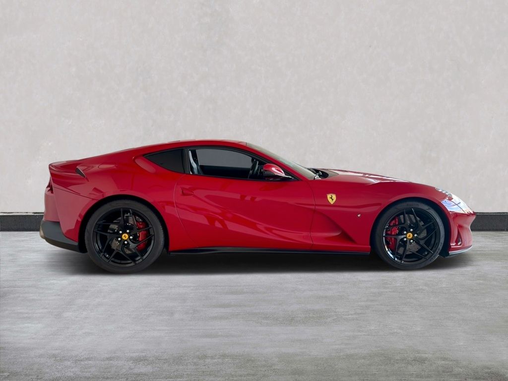 Ferrari 812 2019