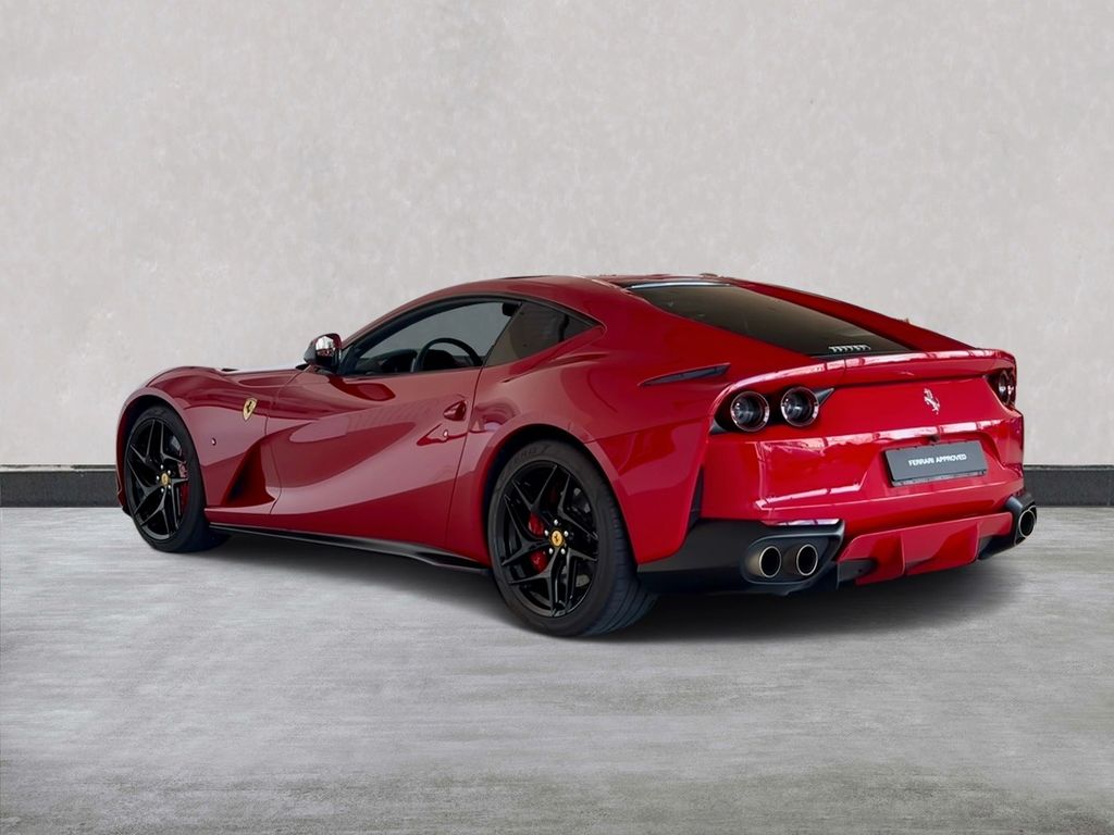 Ferrari 812 2019
