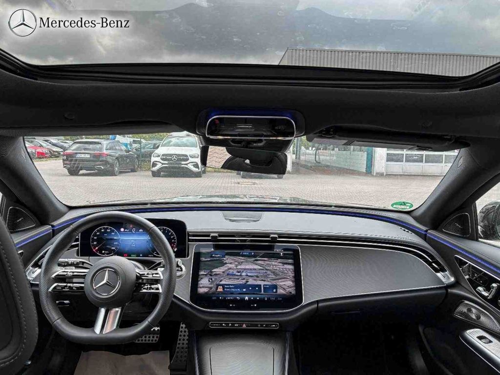 Mercedes-Benz E 300 2025