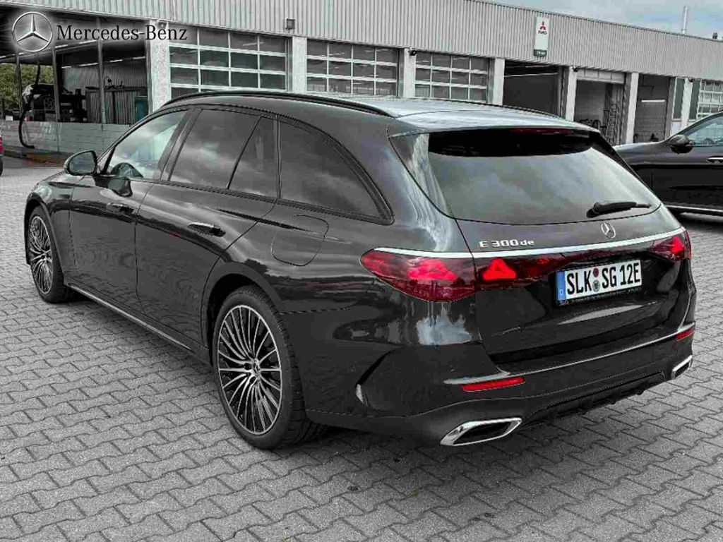 Mercedes-Benz E 300 2025