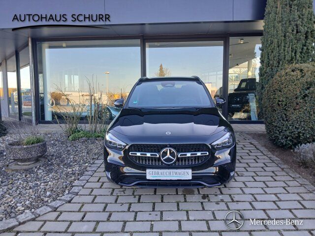 Mercedes-Benz GLA 180 2025
