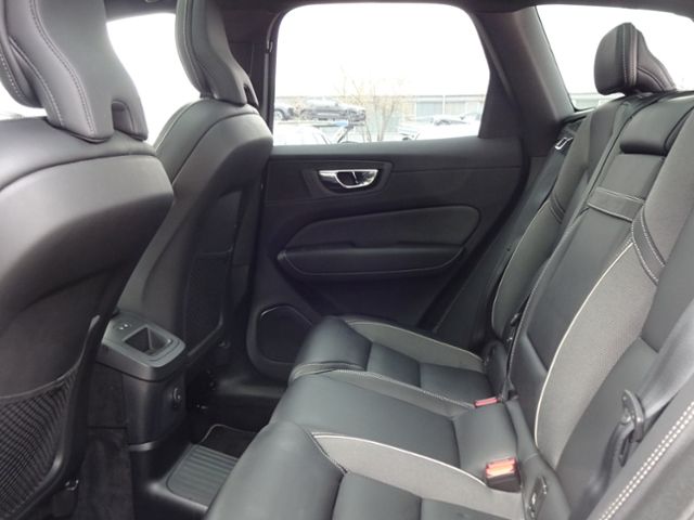 Volvo XC60 2021