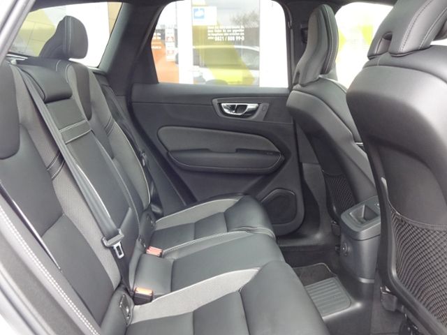 Volvo XC60 2021