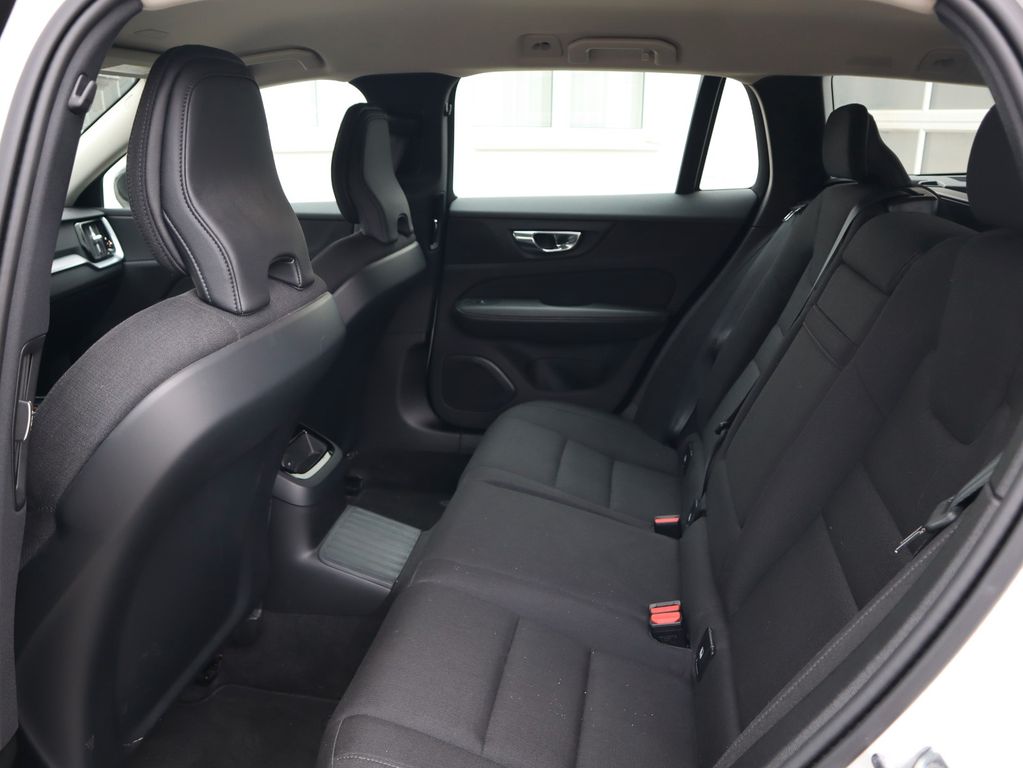Volvo V60 2021