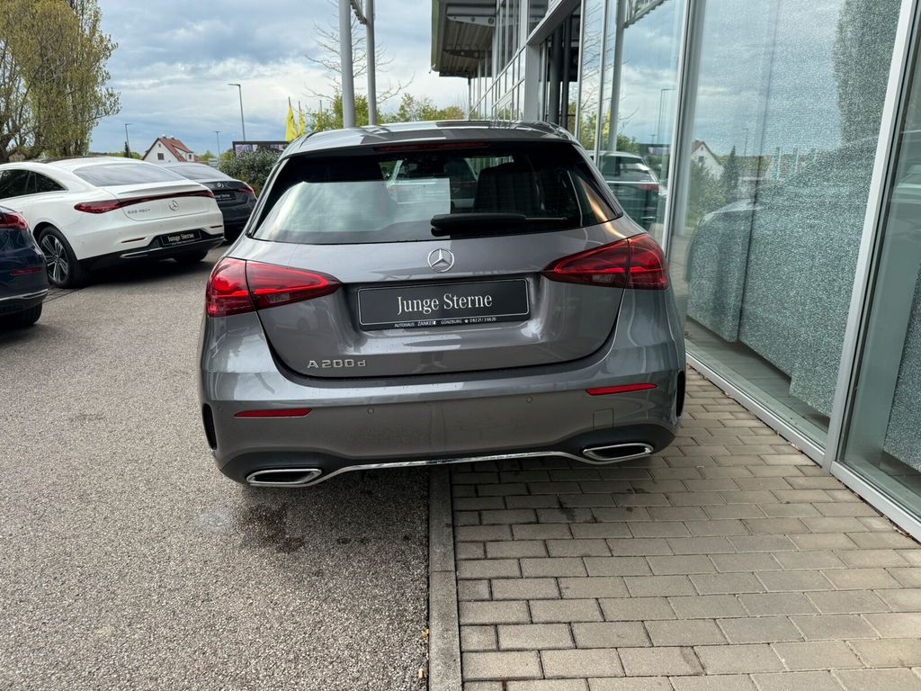 Mercedes-Benz A 200 2024