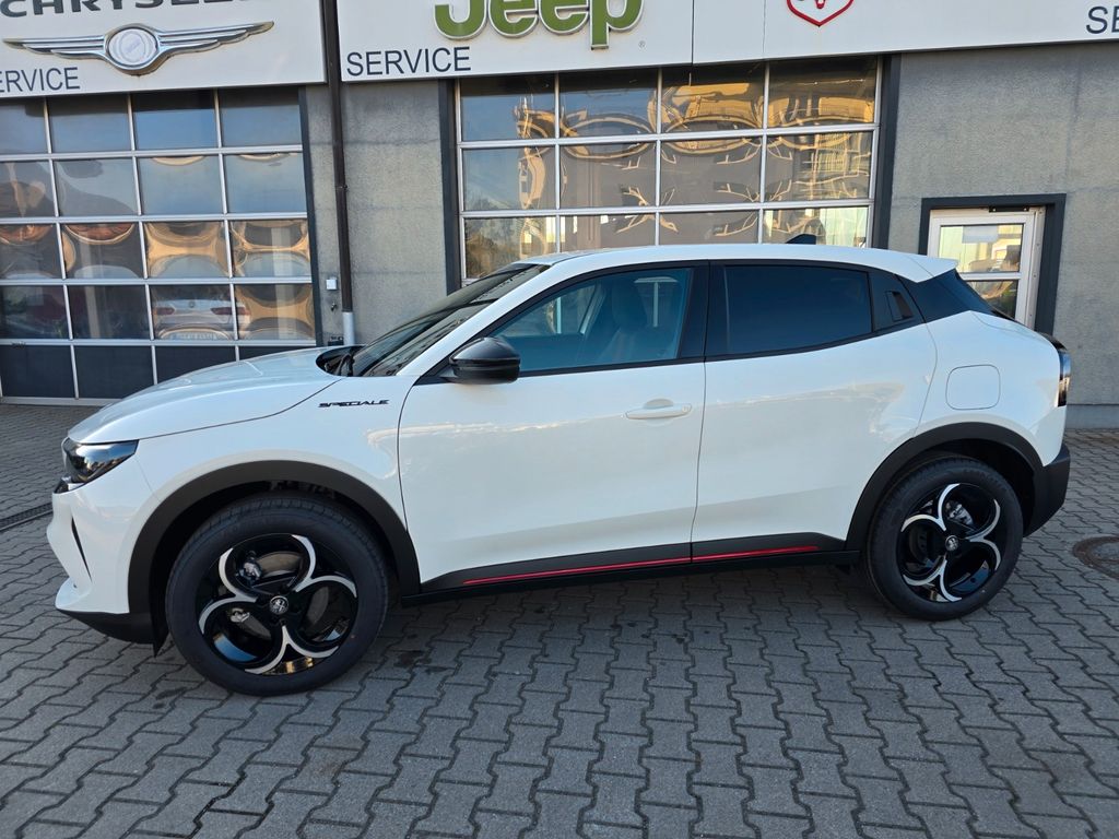 Alfa Romeo Junior 2025