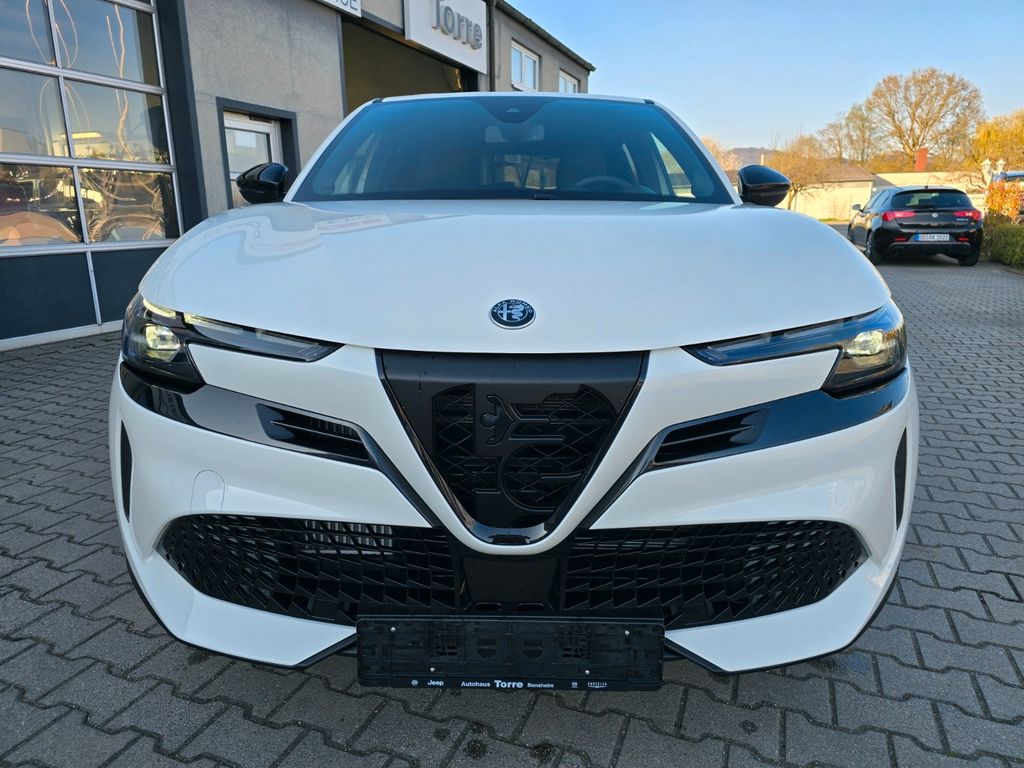 Alfa Romeo Junior 2025