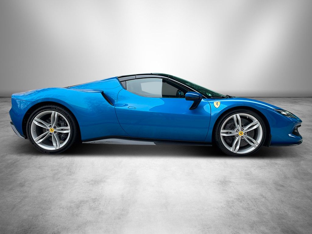 Ferrari 296 GTS 2023