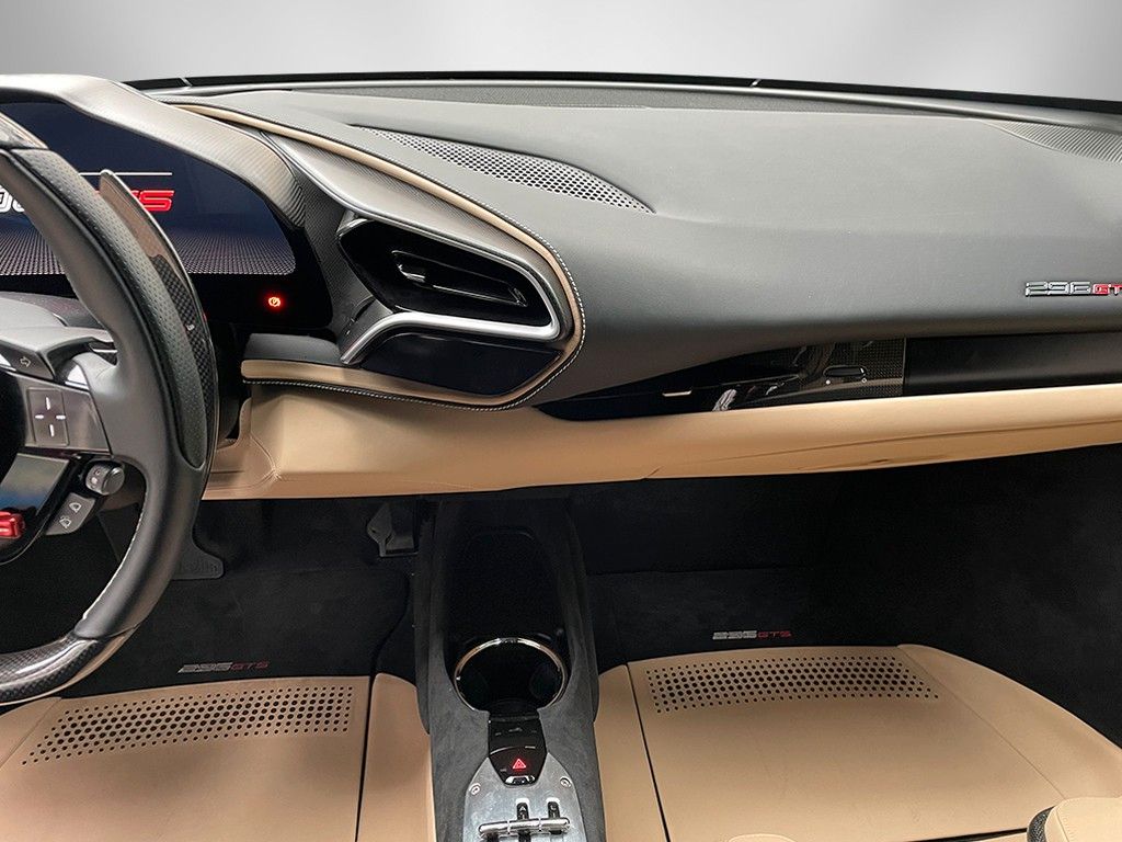 Ferrari 296 GTS 2023